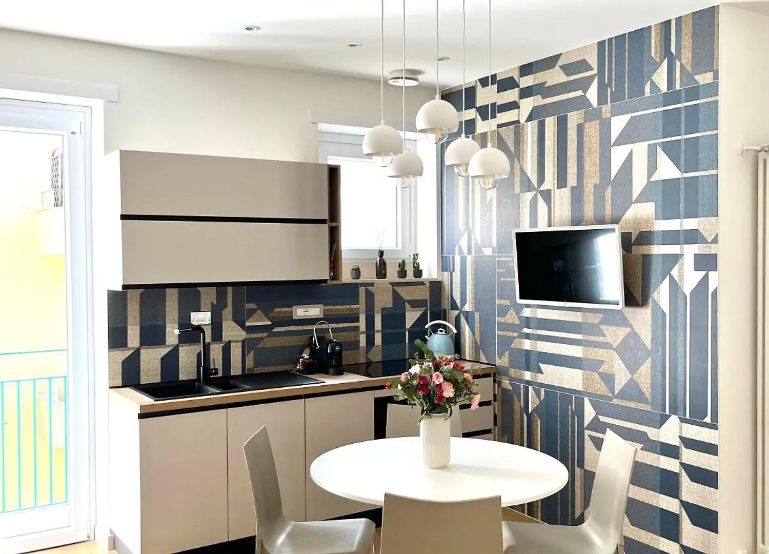Simposio - Luxury Apartment Roma Italia